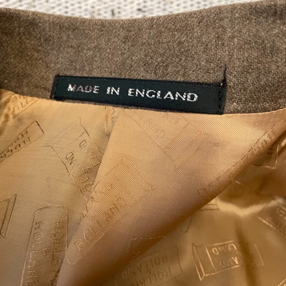 Vintage Holland and Holland Tan Blazer, size 42L, 100% wool - Picture 3 of 7